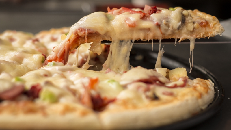 pizzeria-TOUET DE L ESCARENE-min_dish-meal-food-breakfast-fast-food-meat-635755-pxhere.com